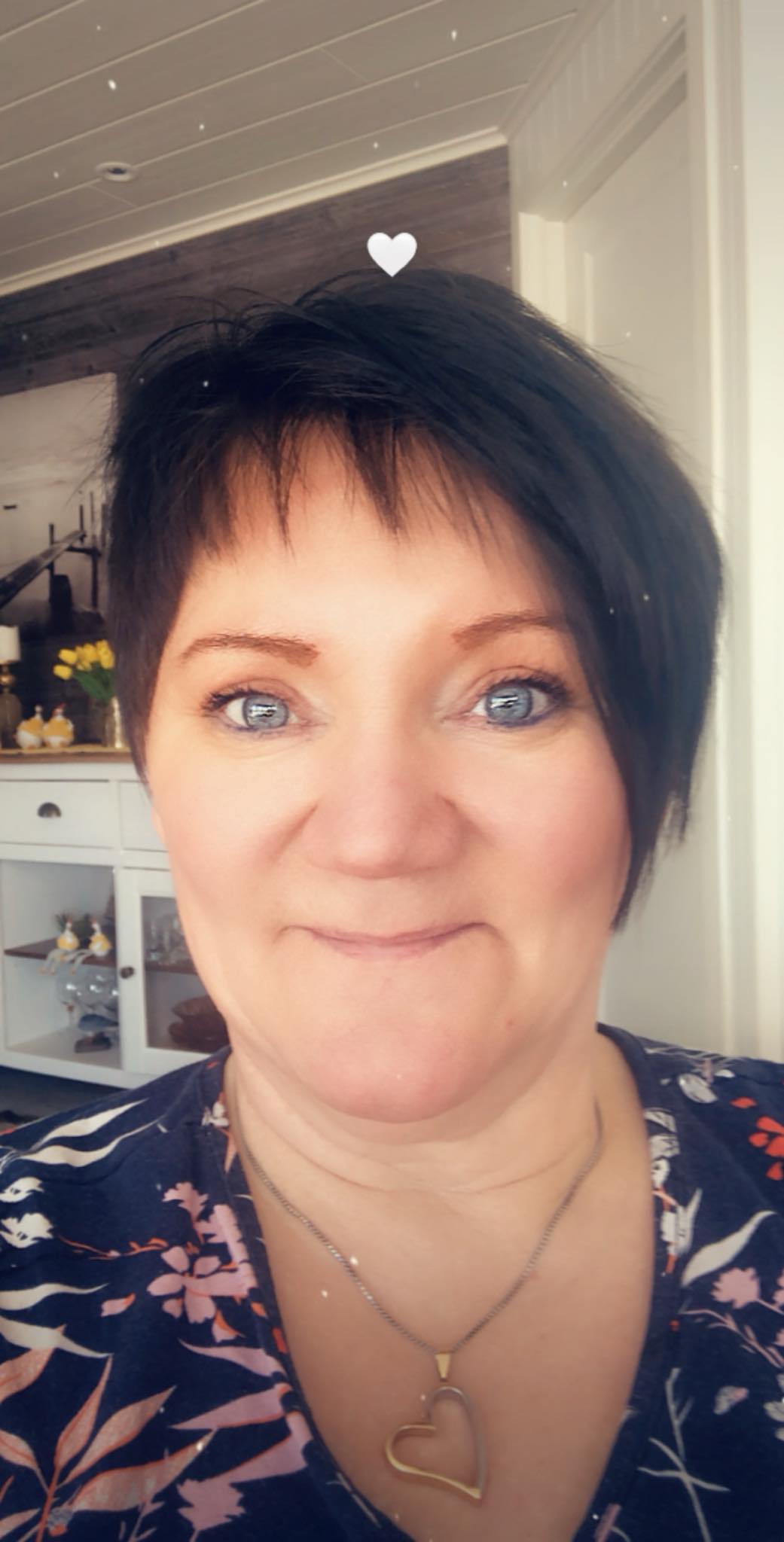 June Henriksen style=